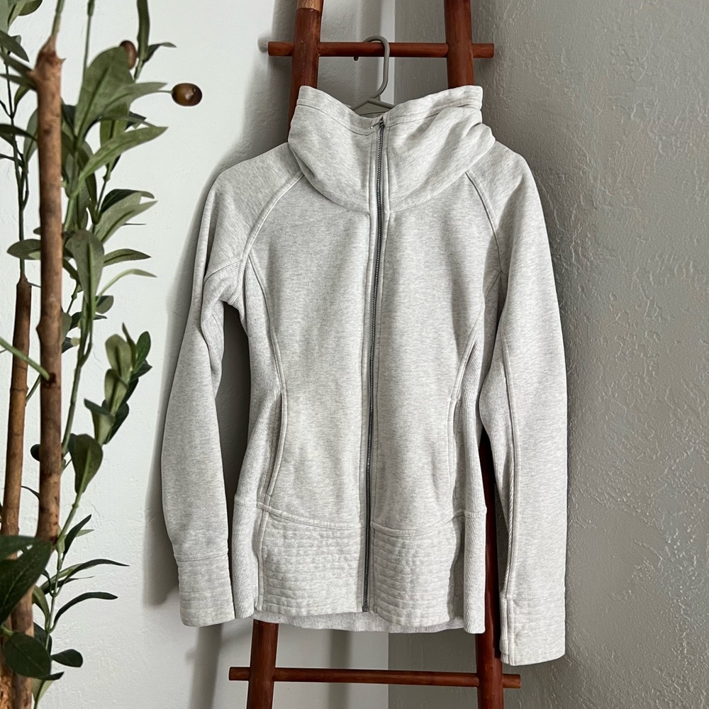 Lululemon Radiant Jacket - Light Gray
